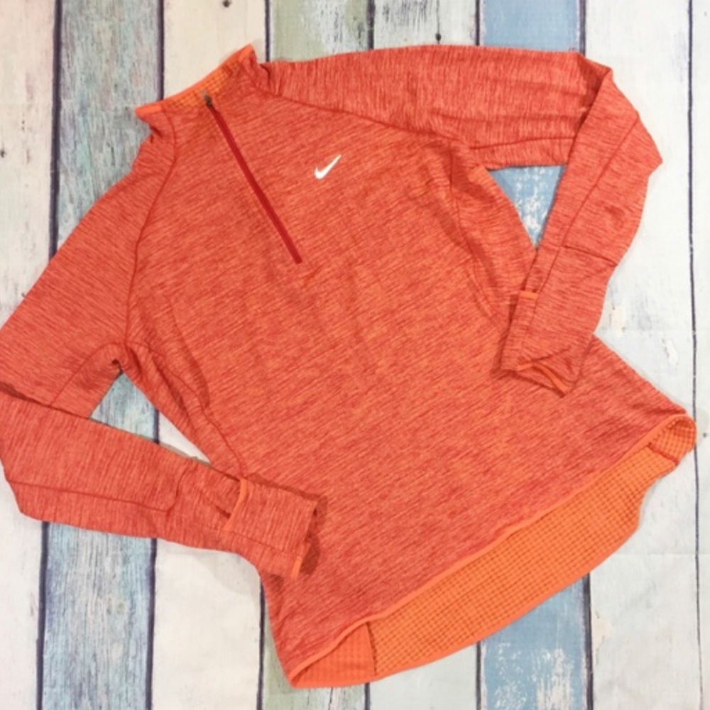 Nike Women's Therma Sphere Element 1/2 Zip Top XS